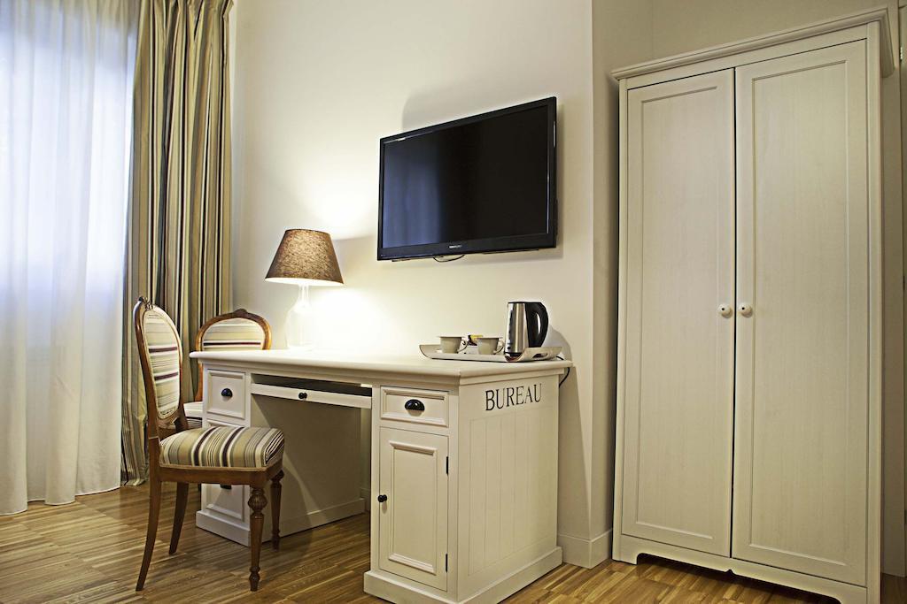 Bb22Roma Bed & Breakfast - Rome, Rome